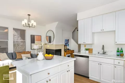 Kitchen - 166 Campbell Dr, Mountain View, CA 94043 photo 3 of 3