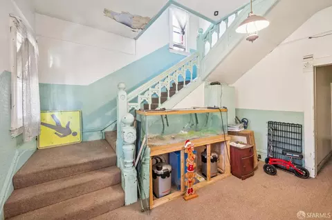 Entry Way - 2165 Central Ave, Alameda, CA 94501 photo 1 of 3