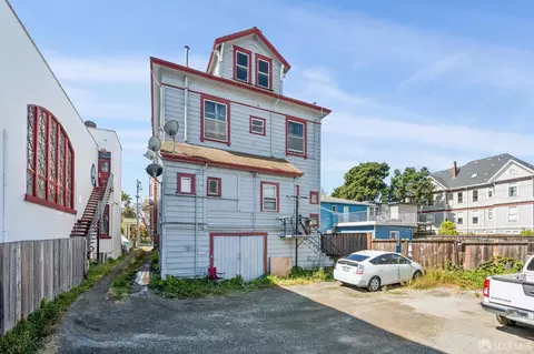 Exterior - 2165 Central Ave, Alameda, CA 94501 photo 7 of 10