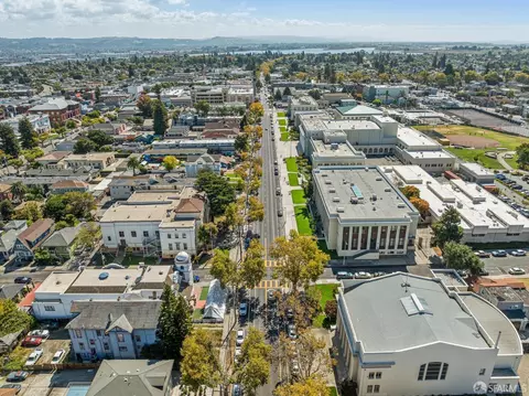 View/Area - 2165 Central Ave, Alameda, CA 94501 photo 6 of 10