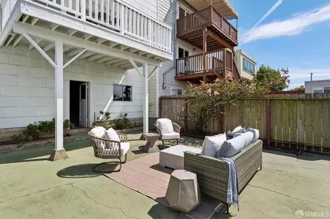 Exterior - 2075 35th Ave, San Francisco, CA 94116 photo 9 of 17