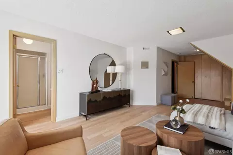 Living - 2075 35th Ave, San Francisco, CA 94116 photo 7 of 9