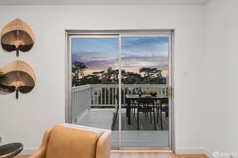 Exterior - 2075 35th Ave, San Francisco, CA 94116 photo 12 of 17