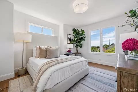 Bedroom - 36 6th Ave, San Francisco, CA 94118 photo 1 of 3