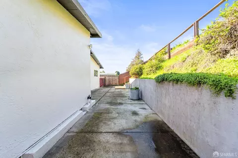Exterior - 1334 7th St, Rodeo, CA 94572 photo 5 of 5
