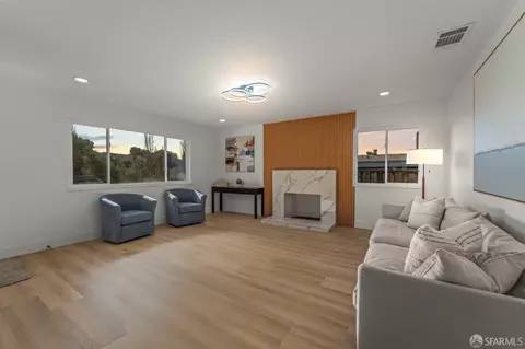 Living - 1334 7th St, Rodeo, CA 94572 photo 2 of 2