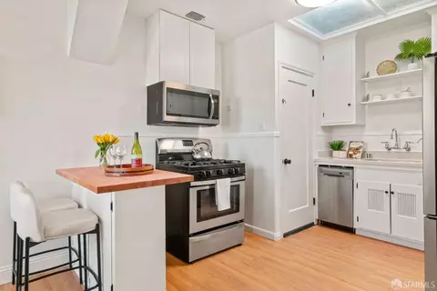 Kitchen - 28 Madison St, San Francisco, CA 94134 photo 2 of 2