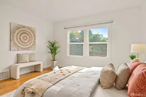 Bedroom - 28 Madison St, San Francisco, CA 94134 photo 4 of 7