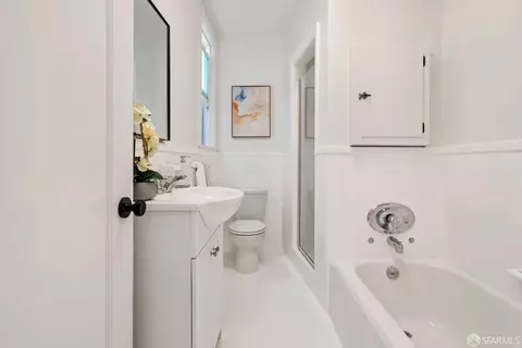 Bath - 28 Madison St, San Francisco, CA 94134 photo 1 of 2