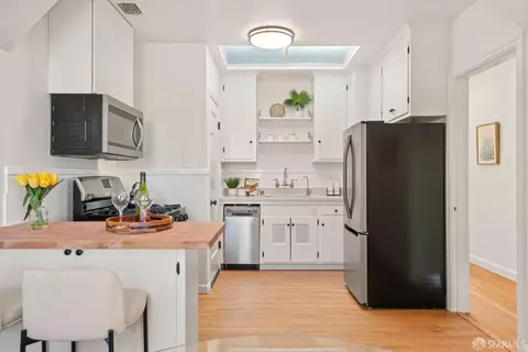 Kitchen - 28 Madison St, San Francisco, CA 94134 photo 1 of 2