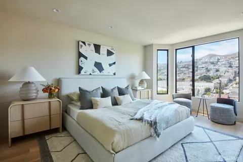 Bedroom - 481 Diamond St, San Francisco, CA 94114 photo 1 of 6