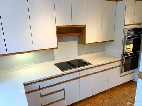 Kitchen - 640 Davis St #5, San Francisco, CA 94111 photo 3 of 4
