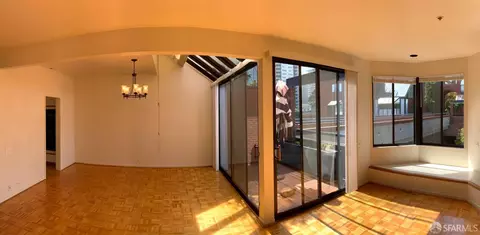 Living - 640 Davis St #5, San Francisco, CA 94111 photo 2 of 3