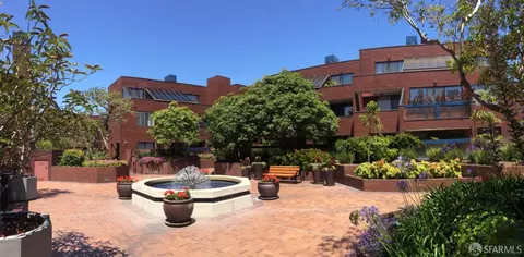 Exterior - 640 Davis St #5, San Francisco, CA 94111 photo 4 of 4
