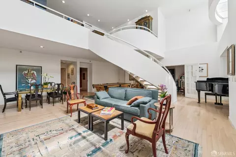 1150 Sacramento St #102, San Francisco, CA 94108