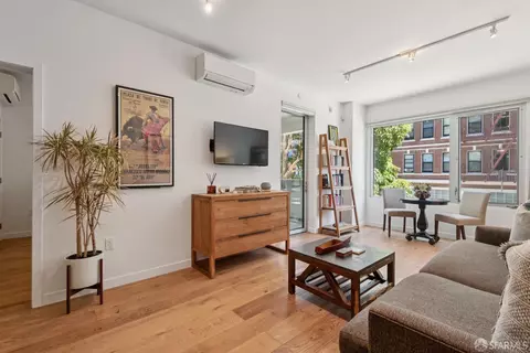 11 Franklin St #202, San Francisco, CA 94102