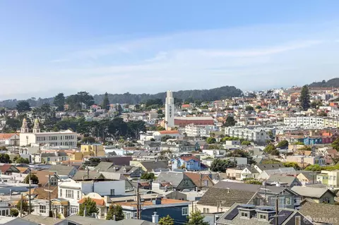 View/Area - 15 Harold Ave, San Francisco, CA 94112 photo 9 of 10