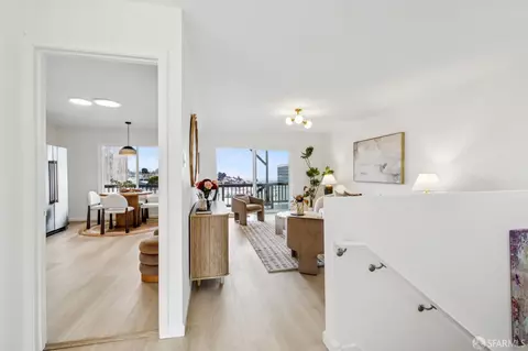 Entry Way - 15 Harold Ave, San Francisco, CA 94112 photo 4 of 4