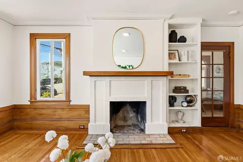 Living - 524 39th Ave, San Francisco, CA 94121 photo 5 of 5