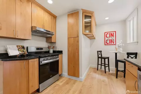 Kitchen - 524 39th Ave, San Francisco, CA 94121 photo 4 of 4