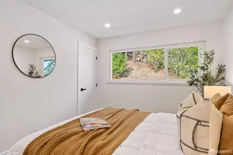 Bedroom - 1287 Lerida Way, Pacifica, CA 94044 photo 2 of 6