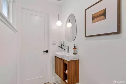 Bath - 1287 Lerida Way, Pacifica, CA 94044 photo 4 of 6
