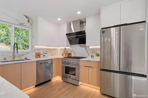 Kitchen - 1287 Lerida Way, Pacifica, CA 94044 photo 1 of 8