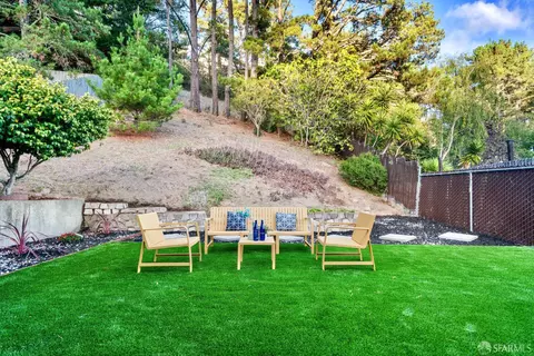 Exterior - 1287 Lerida Way, Pacifica, CA 94044 photo 4 of 10