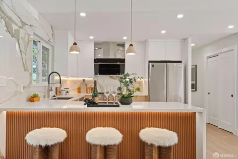Kitchen - 1287 Lerida Way, Pacifica, CA 94044 photo 8 of 8
