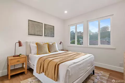 Bedroom - 1287 Lerida Way, Pacifica, CA 94044 photo 3 of 6