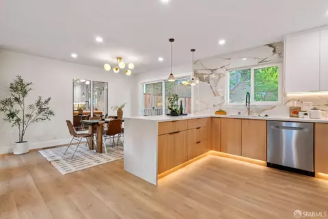Kitchen - 1287 Lerida Way, Pacifica, CA 94044 photo 7 of 8