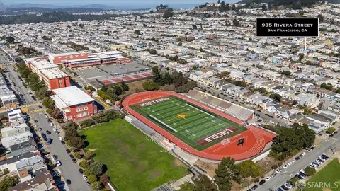 View/Area - 935 Rivera St, San Francisco, CA 94116 photo 4 of 12