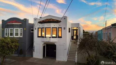Exterior - 935 Rivera St, San Francisco, CA 94116 photo 2 of 11