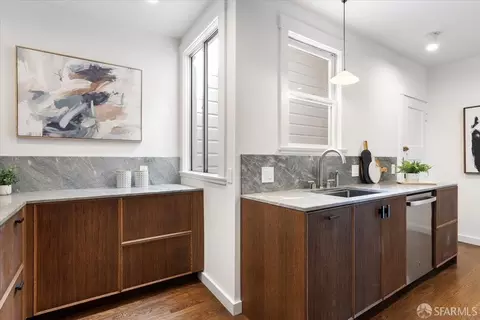 Kitchen - 935 Rivera St, San Francisco, CA 94116 photo 3 of 4