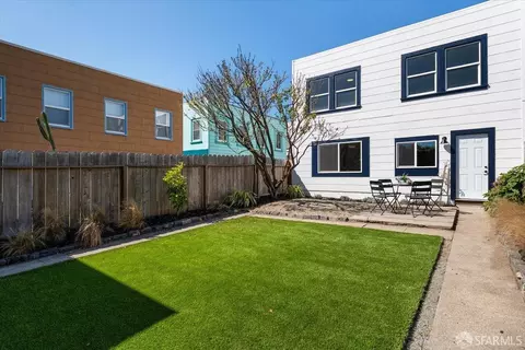 Exterior - 935 Rivera St, San Francisco, CA 94116 photo 9 of 11