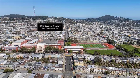 View/Area - 935 Rivera St, San Francisco, CA 94116 photo 5 of 12