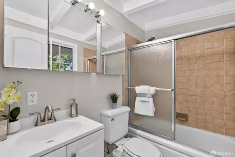 Bath - 574 Harrison Ave, Campbell, CA 95008 photo 3 of 5