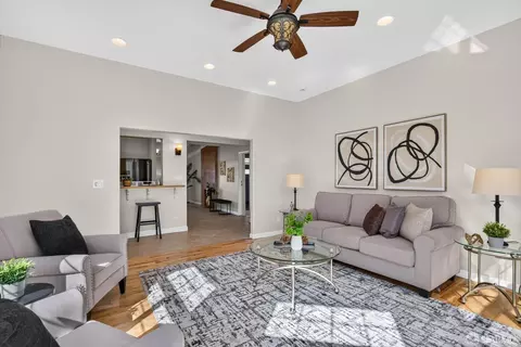 Living - 574 Harrison Ave, Campbell, CA 95008 photo 3 of 3
