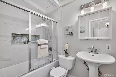 Bath - 574 Harrison Ave, Campbell, CA 95008 photo 4 of 5