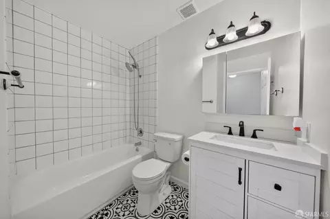 Bath - 7319 Starward Dr #44, Dublin, CA 94568 photo 1 of 2