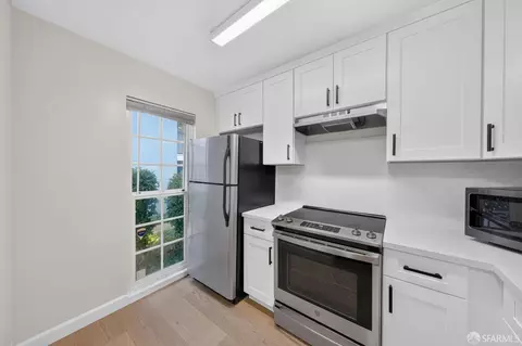 Kitchen - 7319 Starward Dr #44, Dublin, CA 94568 photo 6 of 6