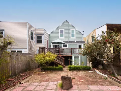 Exterior - 559 Edinburgh St, San Francisco, CA 94112 photo 3 of 3
