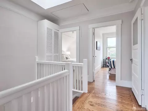 Entry Way - 559 Edinburgh St, San Francisco, CA 94112 photo 2 of 2