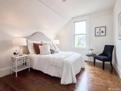 Bedroom - 559 Edinburgh St, San Francisco, CA 94112 photo 3 of 4