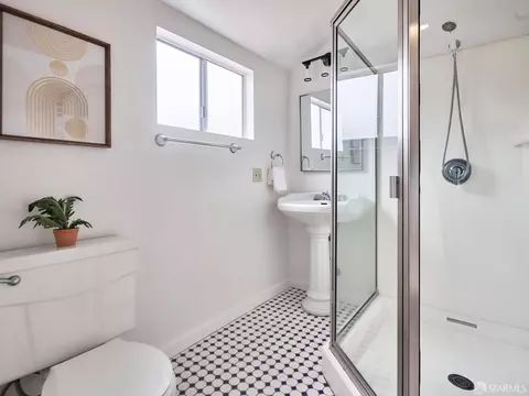 Bath - 559 Edinburgh St, San Francisco, CA 94112 photo 1 of 1