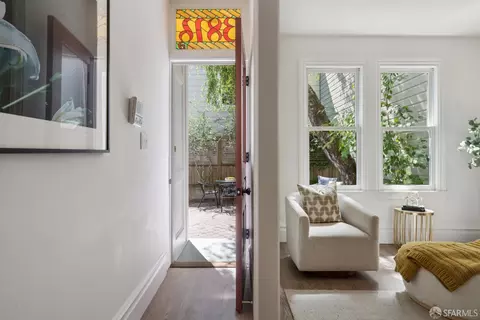 Entry Way - 3816 19th St, San Francisco, CA 94114 photo 2 of 11
