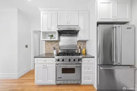 Kitchen - 2439 28th Ave, San Francisco, CA 94116 photo 5 of 6