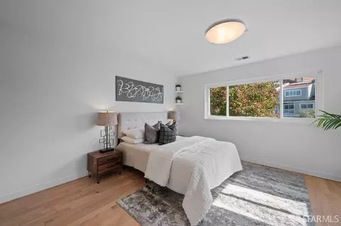 Bedroom - 5 Richards Cir, San Francisco, CA 94124 photo 3 of 7