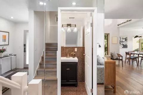 Entry Way - 775 Congo St, San Francisco, CA 94131 photo 1 of 4