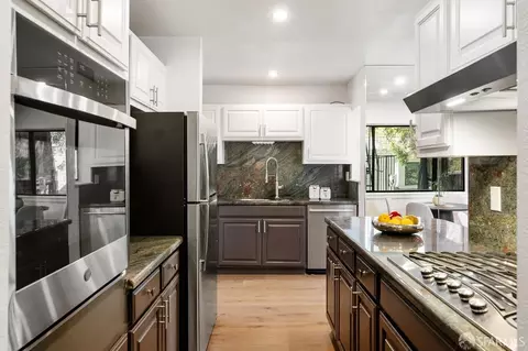 Kitchen - 775 Congo St, San Francisco, CA 94131 photo 1 of 1